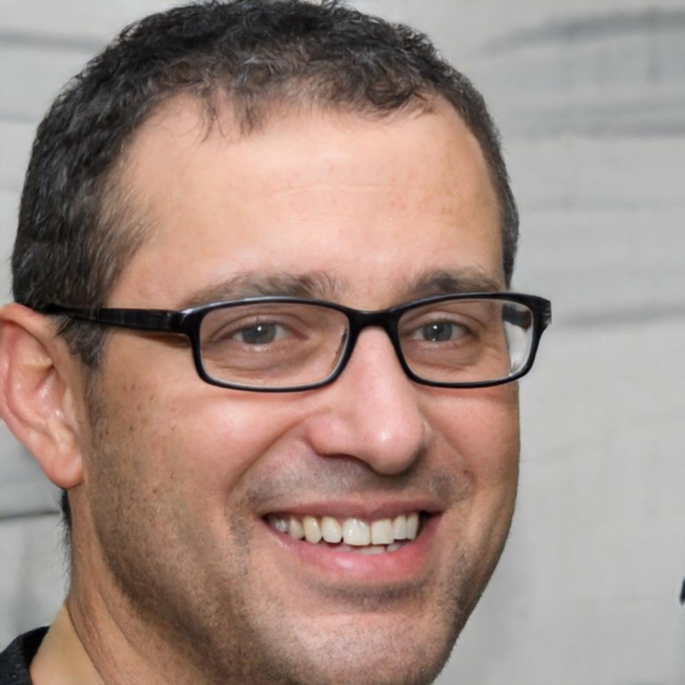 Портрет преподавателя Олжаса Темирханова